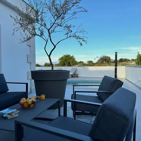 Domnius Apartment