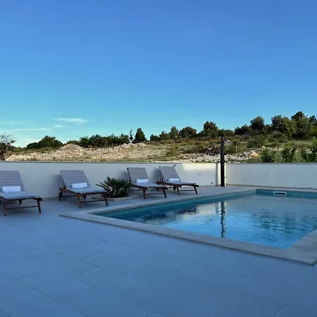 Appartement Domnius *